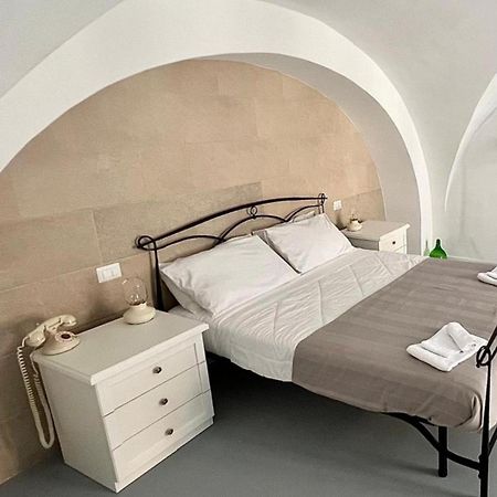 Suite White Dome Bari Buitenkant foto