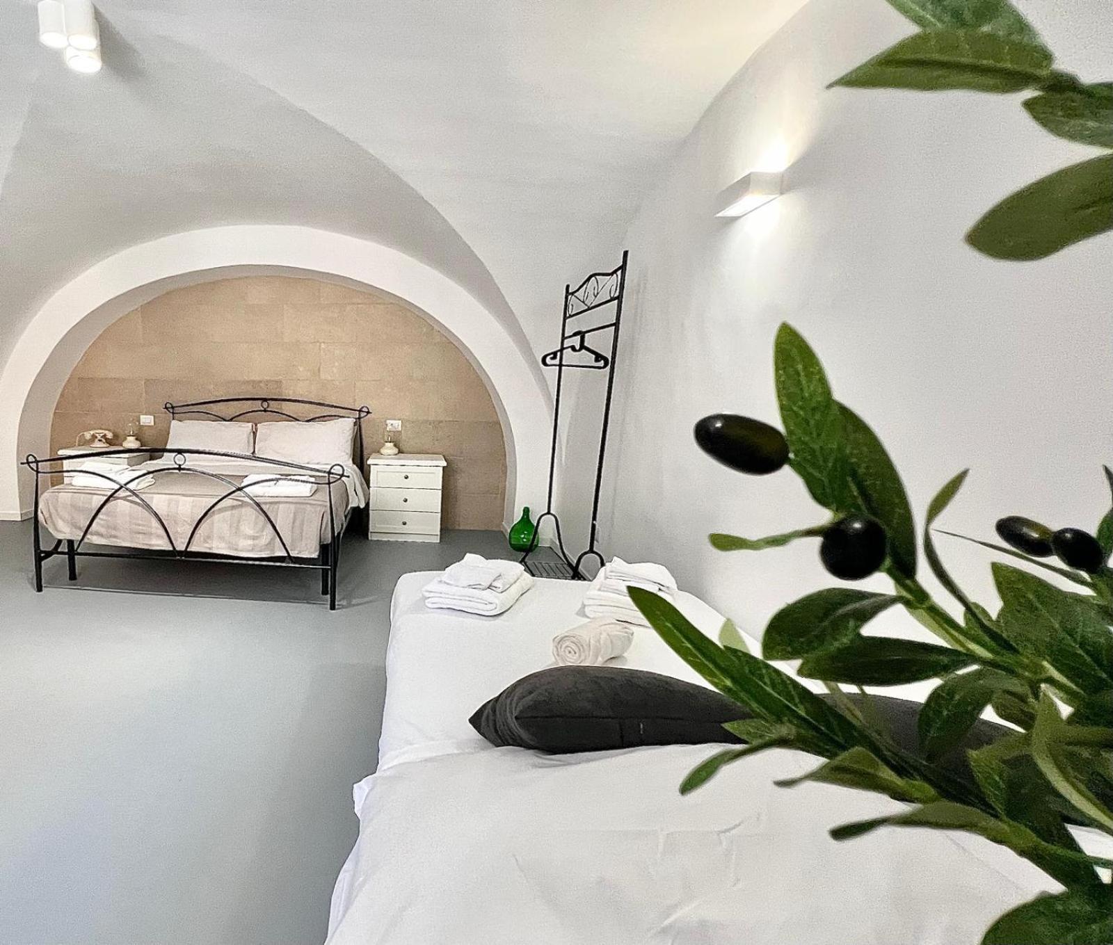 Suite White Dome Bari Buitenkant foto